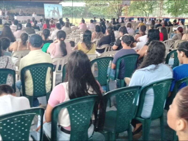 Participación de Madres y Padres