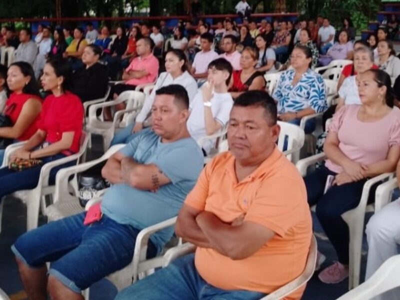 ¿Familias de Juguete?